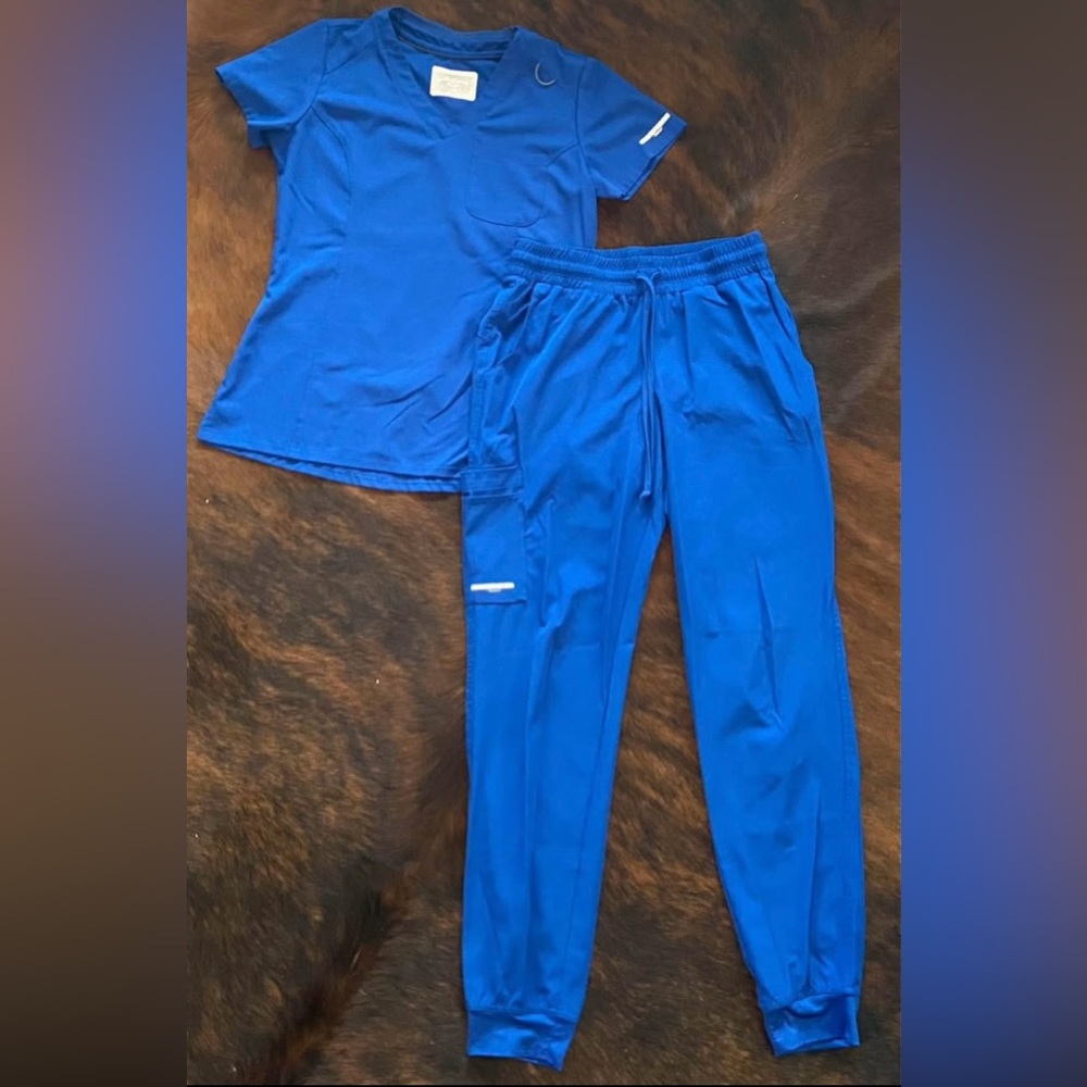 Royal Blue Sketchers by Barco Jogger Scrub Set